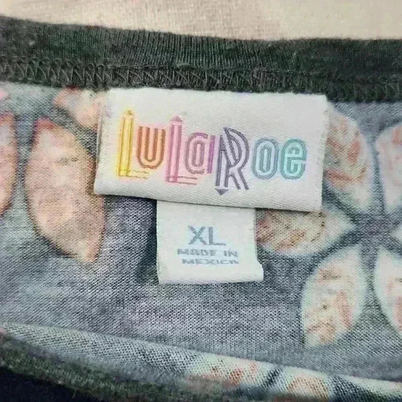 Lularoe Randy Top - Picture 3 of 5